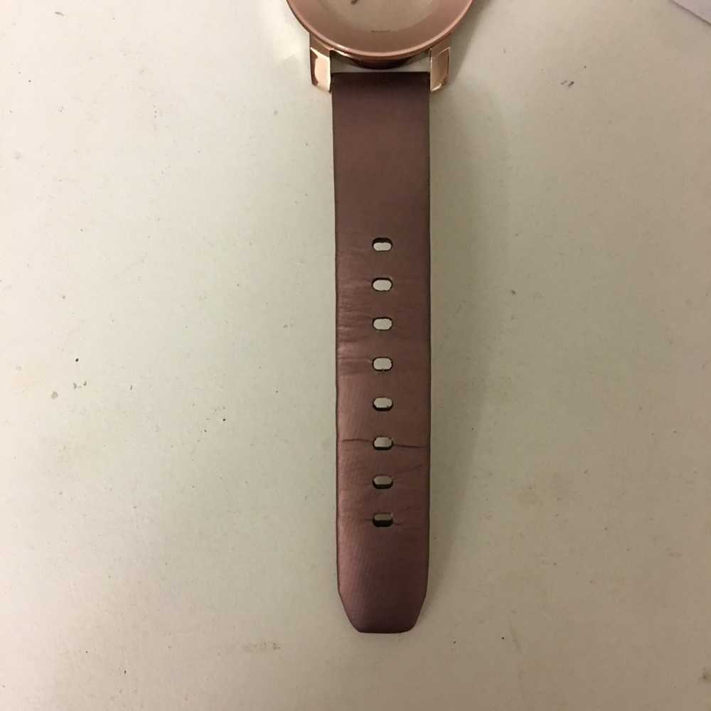 Movado BOLD Carnation Rose Gold Watch - Picture 3 of 8